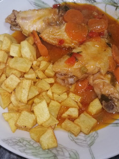 Una foto de Pollo guisado en olla express
