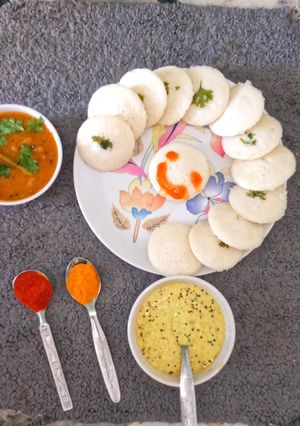 ઈડલી સંભાર રેસીપી મુખ્ય ફોટો