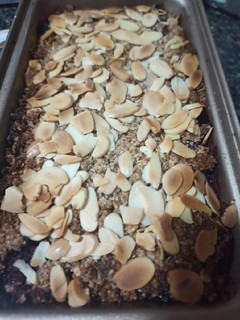 Una foto de Pie o Tarta de Arándanos y Moras sin gluten y sin azúcar