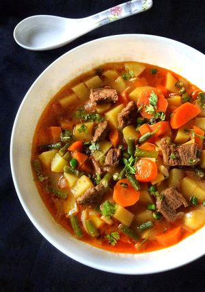 A picture of Goulash.