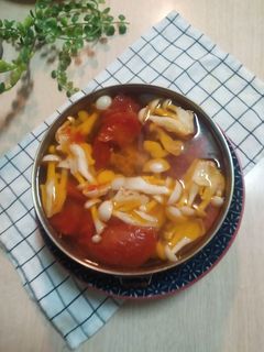排骨番茄菇菇湯 的食譜成品照片