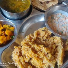 A picture of Sai bhaji bhuga chawal.