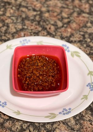 A picture of Kachche haldi ka achar fresh turmeric pickle.