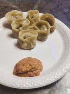 मोमोज (Momos recipe in hindi) रेसिपी मुख्य फोटो