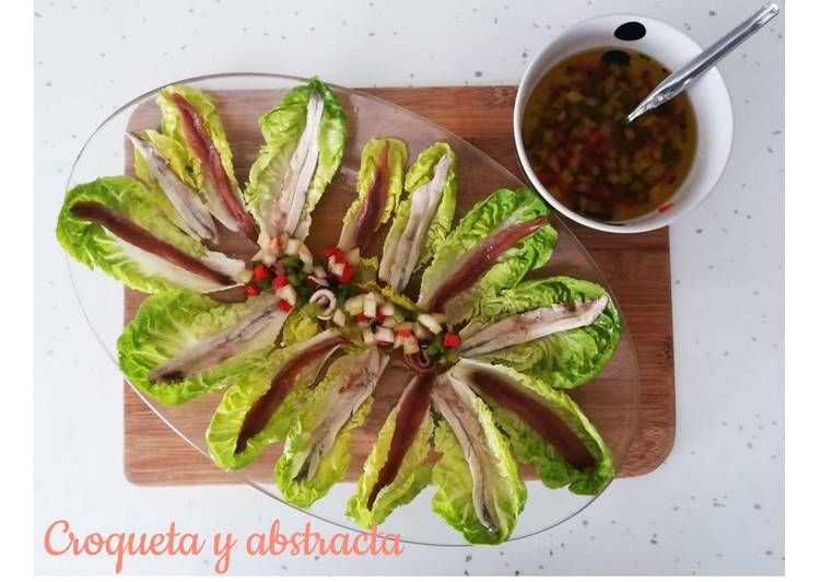 Cogollos con anchoas y boquerones en vinagreta