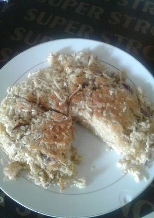 A picture of Noodles pizza.