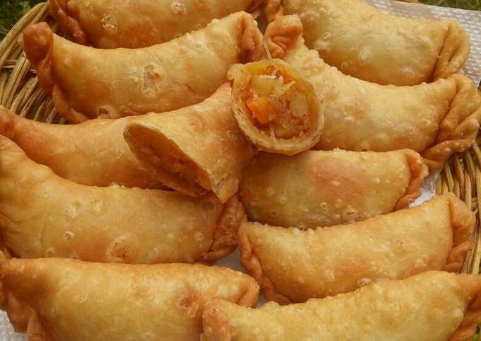 Resep Pastel Montok ala si Semok oleh Ayumi Cookpad Resep Pastel Montok ala si Semok oleh Ayumi Cookpad