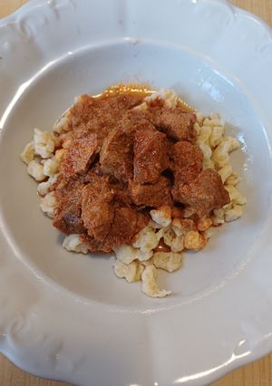 Tejfölös borjúpaprikás recept fotója