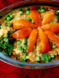 ओट्स खिचड़ी (Oats Khichdi recipe in Hindi) रेसिपी मुख्य फोटो