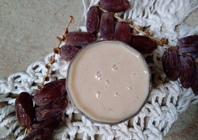 Cara Gampang Membuat 16. Susu Kurma yang Bisa Manjain Lidah