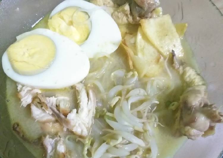 Soto ayam ala ibu