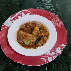 A picture of Mustard Paste Fish Curry.