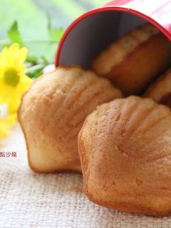 蜂蜜瑪德蓮蛋糕 的食譜成品照片