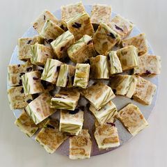 A picture of White Chocolate and Pistachio Doukissa.