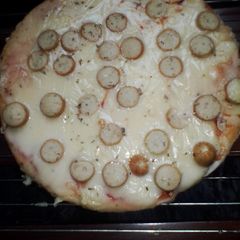A picture of Mixed Herbs Pizza.