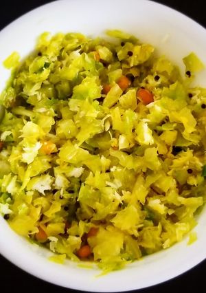 கோஸ் கரி (Kosh kari Recipe in Tamil) செய்முறை முக்கிய புகைப்படம்