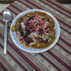 A picture of Chole tikki.