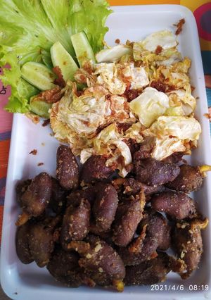Foto resep Jantung ayam goreng lengkuas & kol goreng