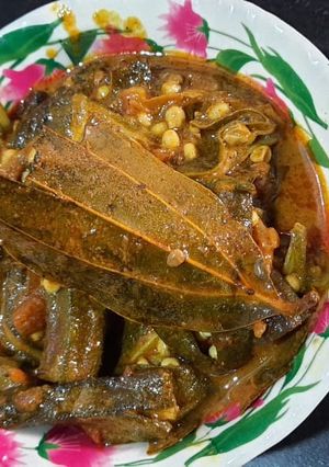 भिंडी की सब्जी (Bhindi Sabzi Recipe in Hindi) रेसिपी मुख्य फोटो