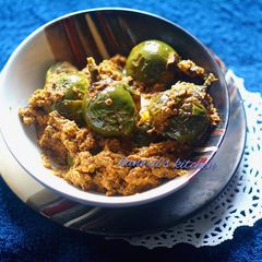 A picture of Sour brinjal curry haidrabad style.