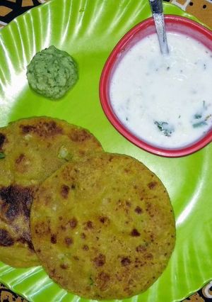 A picture of Aloo Paratha.
