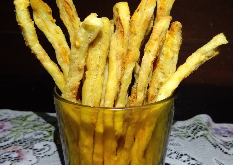 Bagaimana Menyiapkan Cheese Stick Goreng, Enak