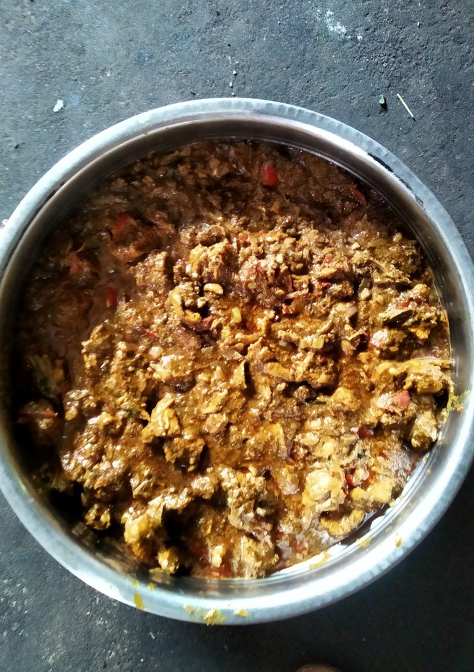 சிக்கன் சுக்கா (Chicken sukka recipe in tamil) செய்முறை முக்கிய புகைப்படம்