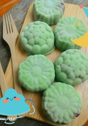 A picture of Snow skin mooncake.