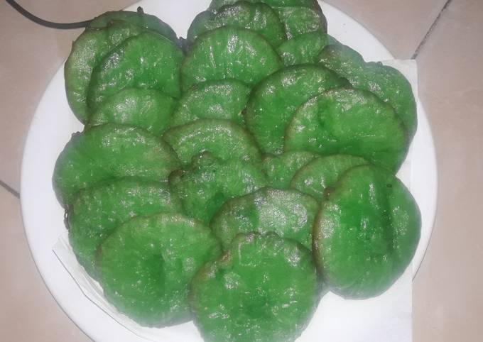 Kue cucur bersarang