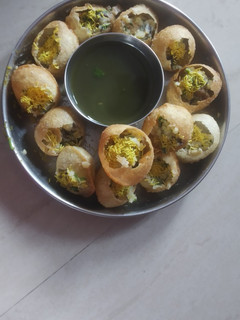 પાણી પૂરી (Panipuri Recipe In Gujarati) રેસીપી મુખ્ય ફોટો