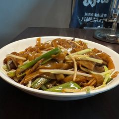 Stir Fried Beef Noodles (乾炒牛河) A picture of Stir Fried Beef Noodles (乾炒牛河).