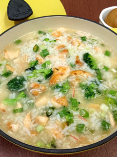 鮭魚海鮮粥 的食譜成品照片