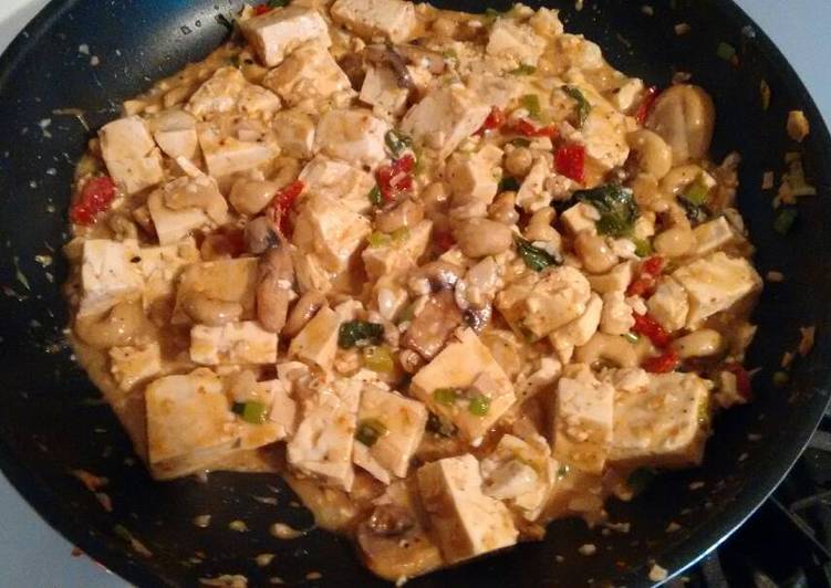 My Daughter love Vegan thai peanut tofu stir fry