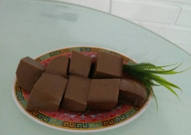 Agar Susu Coklat Potong