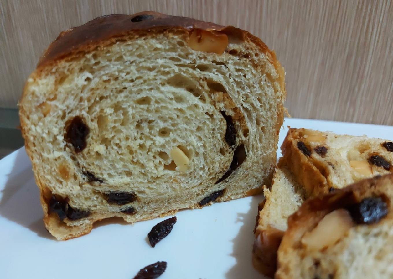 Langkah Mudah untuk Membuat 97. Sourdough Kismis & Keju, Enak Banget