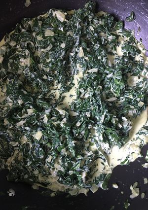 Una foto de Espinacas a la crema vegana