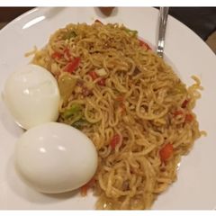 A picture of Left over vegetables Noddles.
