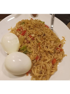 A picture of Left over vegetables Noddles.