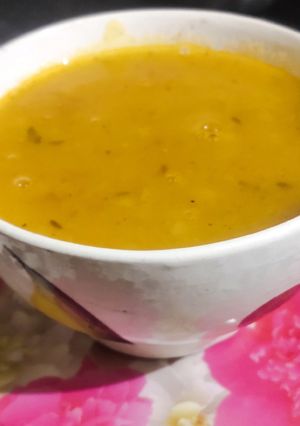 आलू की दाल (aloo ki dal recipe in Hindi) रेसिपी मुख्य फोटो