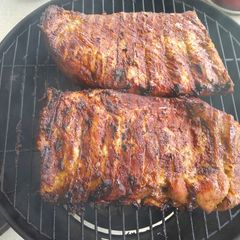 A picture of Lee's Hickory Smoked (BBQ) Wet Brined Pork Ribs.