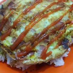 รูปของ Telor dadar soke (sosis keju)