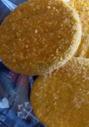 Una foto de Hamburguesas de jamón y queso puede ser en croquetas también