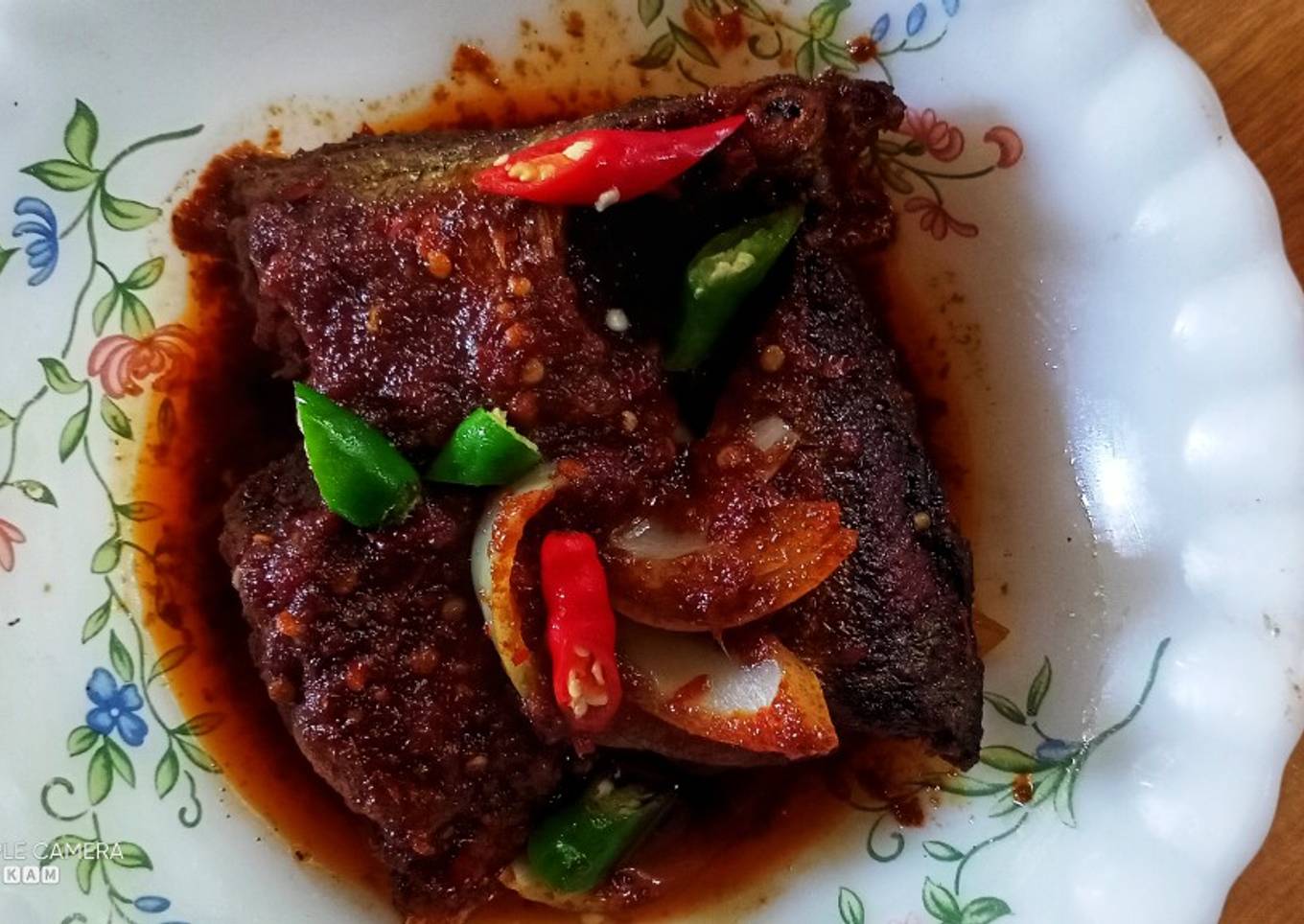 Ikan goreng kicap