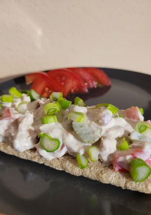 Majonézes tonhalsaláta recept fotója