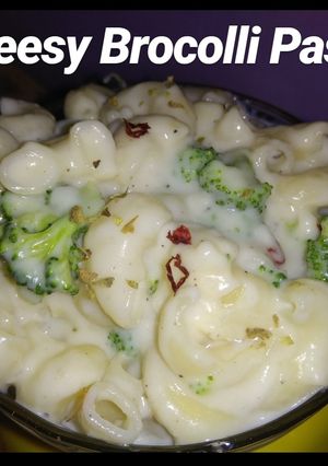 A picture of Cheesy Brocolli Pasta.
