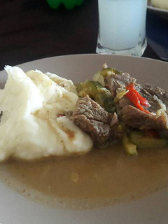 Una foto de Carne a la olla