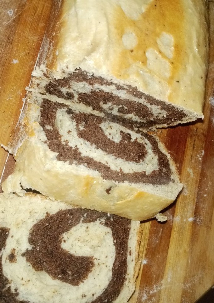 A picture of Homemade mixed choco-bread.