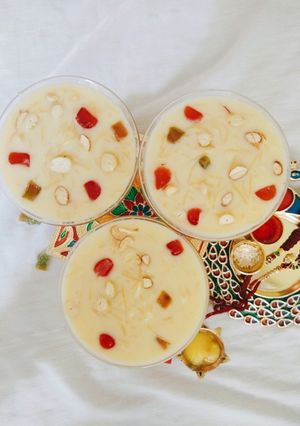 A picture of Semiya custard payasam.