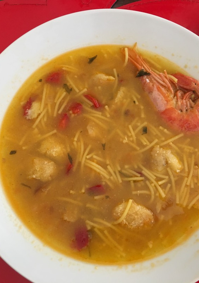 Una foto de Sopa de pescadores