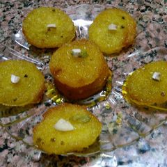 A picture of Instant bread jalebi.